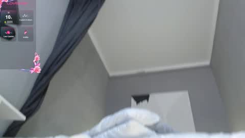 Snapshot of anastasiavolk chatting on 12-23-25, 05:49 Anastasia online show from 12-23-25, 05:49