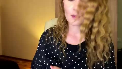 Ana online show from 06-13-26, 10:08