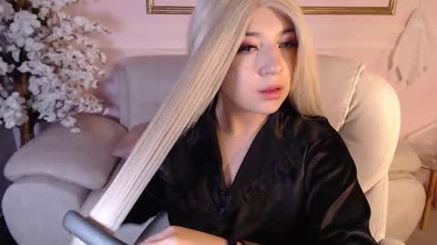 Ana online show from 10-12-25, 12:48