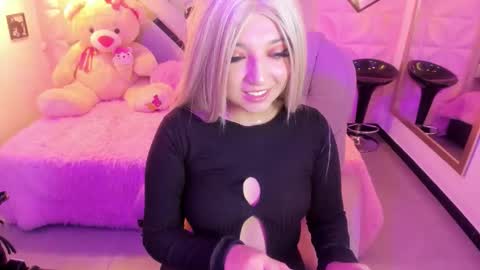 Ana online show from 10-15-25, 07:58
