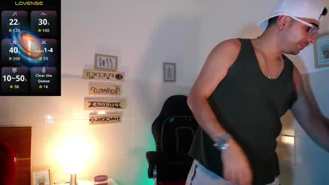 Snapshot of andders_ chatting on 05-21-26, 01:12 Anders online show from 05-21-26, 01:12