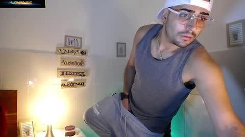 Snapshot of andders_ chatting on 05-23-26, 09:19 Anders online show from 05-23-26, 09:19