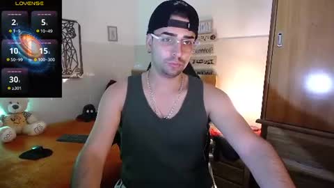 Snapshot of andders_ chatting on 07-30-26, 01:04 Anders online show from 07-30-26, 01:04