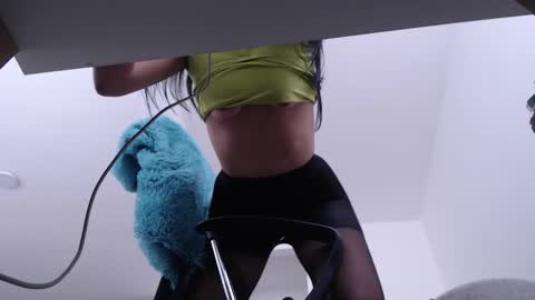   online show from 01-31-25, 02:49