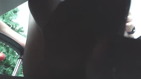   online show from 12-05-25, 11:52