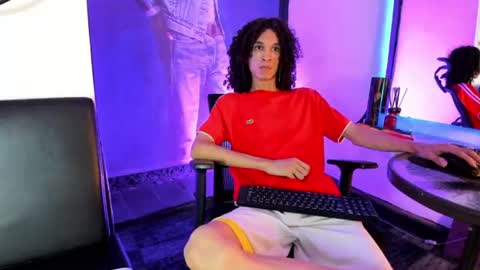 anddy_hugecock online show from 07-12-26, 07:49