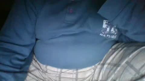 Snapshot of andellus chatting on 02-20-25, 01:36 andellus online show from 02-20-25, 01:36