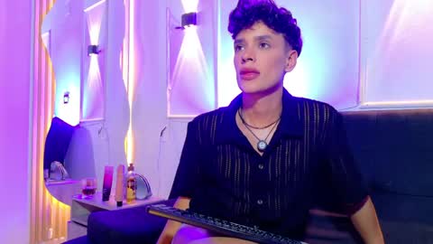 Snapshot of ander_ashford77 chatting on 05-26-26, 12:34 Ander online show from 05-26-26, 12:34