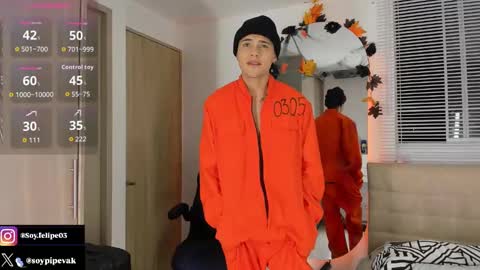 Snapshot of ander_bisex chatting on 10-15-25, 09:53 Ander online show from 10-15-25, 09:53