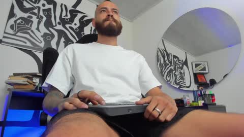 Andrs   -                   online show from 06-07-26, 12:04