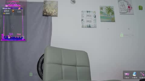 Snapshot of andie_bigdick chatting on 12-04-25, 12:42 andie Send your love who needs it online show from 12-04-25, 12:42