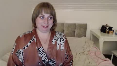 Snapshot of andorphina chatting on 03-08-26, 08:45 Andorphin online show from 03-08-26, 08:45