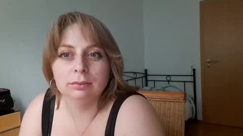 Snapshot of andorphina chatting on 05-03-26, 02:01 Andorphin online show from 05-03-26, 02:01