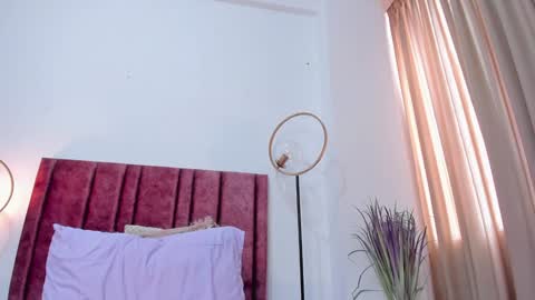 Andra Cyrus online show from 01-07-25, 02:41