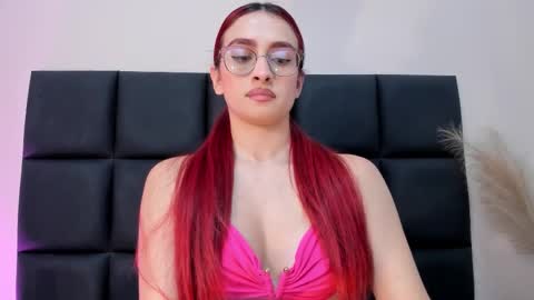 Andra Cyrus online show from 11-08-25, 12:33