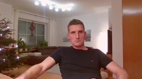 Snapshot of andre029 chatting on 12-25-24, 05:05 Name online show from 12-25-24, 05:05