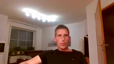 Snapshot of andre029 chatting on 07-10-26, 10:01 Name online show from 07-10-26, 10:01