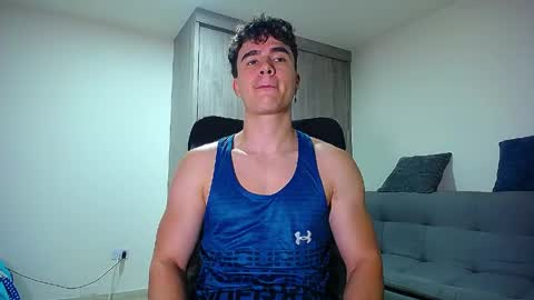 Snapshot of andre_parker chatting on 05-05-26, 11:57 Andre Parker online show from 05-05-26, 11:57