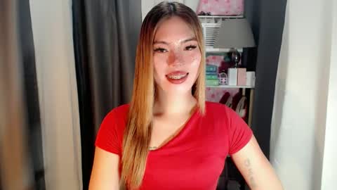 andrea06121998 online show from 05-24-26, 02:00