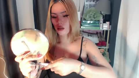 Snapshot of andrea06121998 chatting on 07-28-26, 07:37 andrea06121998 online show from 07-28-26, 07:37