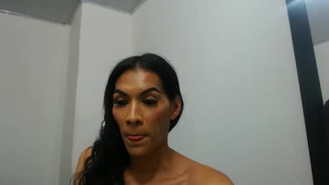 andrea_hornny69 online show from 10-01-25, 01:22