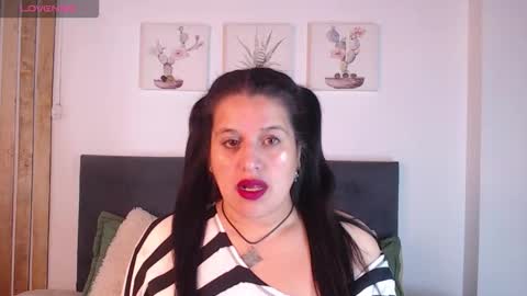 Snapshot of andrea_secret_ chatting on 10-12-25, 02:38 ANDREA online show from 10-12-25, 02:38