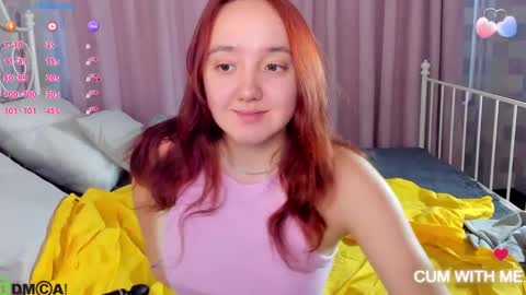 Snapshot of andrea_svel chatting on 10-18-25, 08:04 Andrea hereGMT7Mon Tue Wen ThFri Sat Su 0300am-0900am. online show from 10-18-25, 08:04