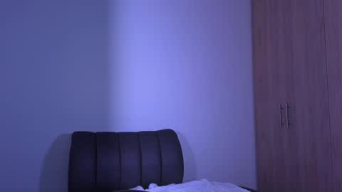    online show from 01-28-25, 01:08