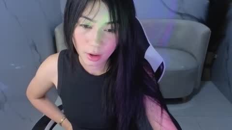 Snapshot of andrea_tx chatting on 12-03-25, 02:26 andrea_tx online show from 12-03-25, 02:26