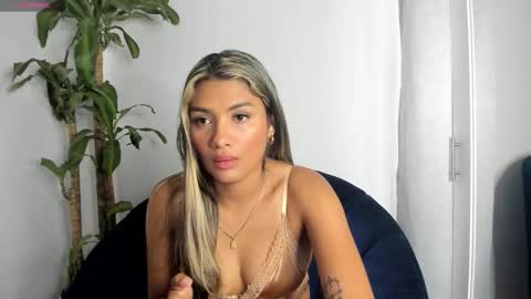 andreaablunt online show from 01-19-26, 01:04