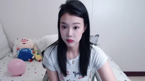 Snapshot of andreakimr chatting on 07-04-26, 11:44 andreakimr online show from 07-04-26, 11:44