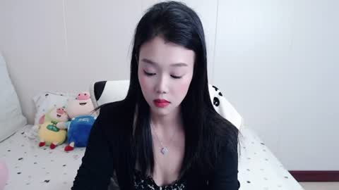 Snapshot of andreakimr chatting on 07-10-26, 02:05 andreakimr online show from 07-10-26, 02:05