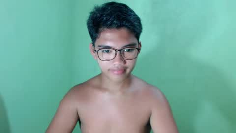 Snapshot of andreaobsessionxx chatting on 04-27-26, 01:31 andreaobsessionxx online show from 04-27-26, 01:31