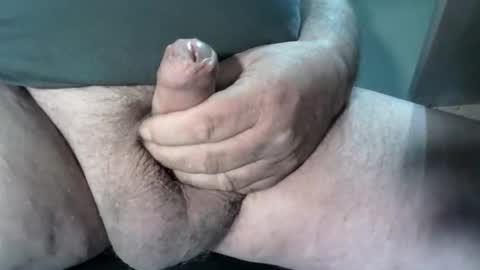 Snapshot of andreas40cc chatting on 10-14-25, 12:17 Andreas40CC online show from 10-14-25, 12:17