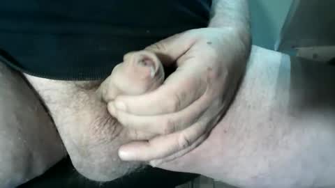 Snapshot of andreas40cc chatting on 10-28-25, 12:52 Andreas40CC online show from 10-28-25, 12:52