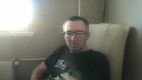 andreass60 online show from 10-21-25, 12:39