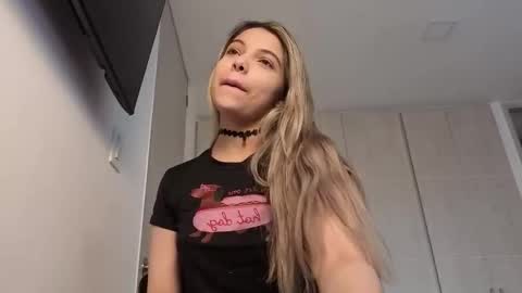 andreau 19 online show from 03-26-26, 01:38