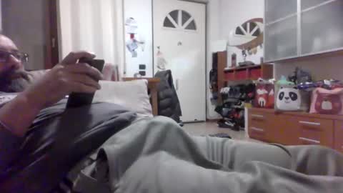 Andre online show from 04-12-26, 08:58