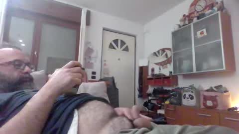 Andre online show from 04-27-26, 08:18