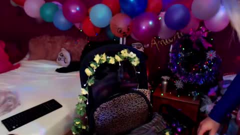 andreeajj online show from 12-20-24, 10:43