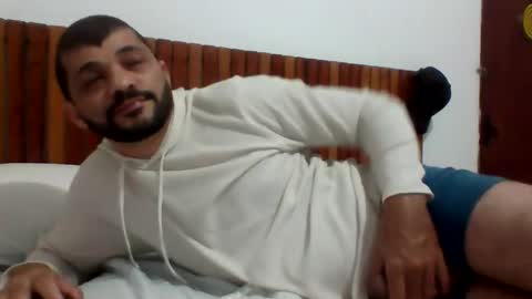 Snapshot of andreloko123 chatting on 10-08-25, 01:36 andreloko123 online show from 10-08-25, 01:36