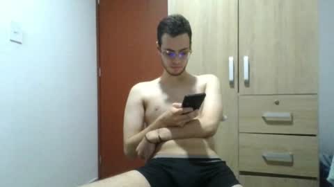 andres129494 online show from 07-12-26, 07:38