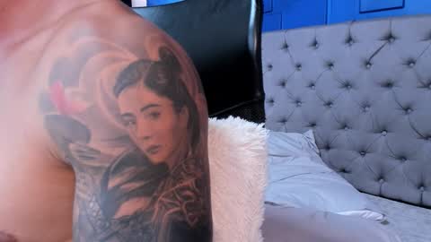 insta andres clark  online show from 11-22-25, 06:18