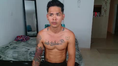 andres_santos777 online show from 04-21-26, 08:01