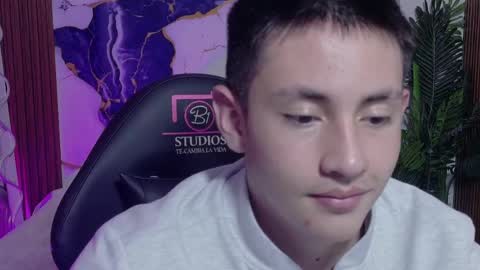 andres_tay online show from 05-25-26, 02:17