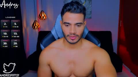 Snapshot of andresfiit chatting on 12-20-24, 10:27 Andres online show from 12-20-24, 10:27