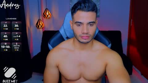 Snapshot of andresfiit chatting on 12-21-24, 10:39 Andres online show from 12-21-24, 10:39