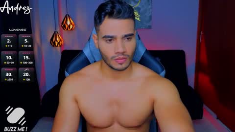 Snapshot of andresfiit chatting on 12-24-24, 10:11 Andres online show from 12-24-24, 10:11