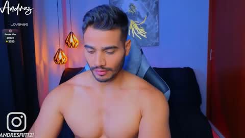 Snapshot of andresfiit chatting on 02-14-25, 11:21 Andres online show from 02-14-25, 11:21