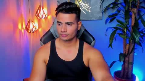 Snapshot of andresfiit chatting on 11-15-25, 07:05 Andres online show from 11-15-25, 07:05